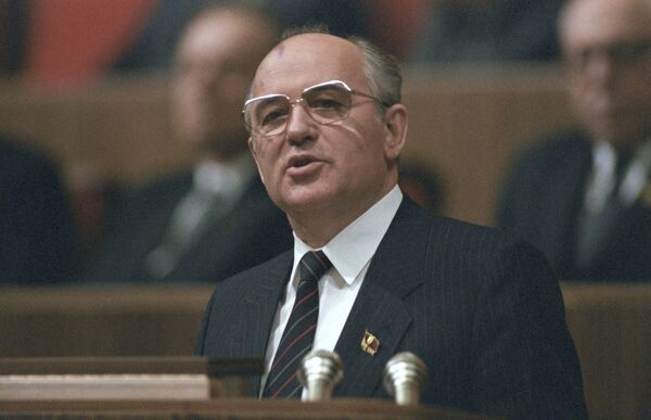 Soviet General Secretary Mikhail Gorbachev speaking at the 27th Congress of the Communist Party of the Soviet Union, March 6, 1986. - Sputnik International