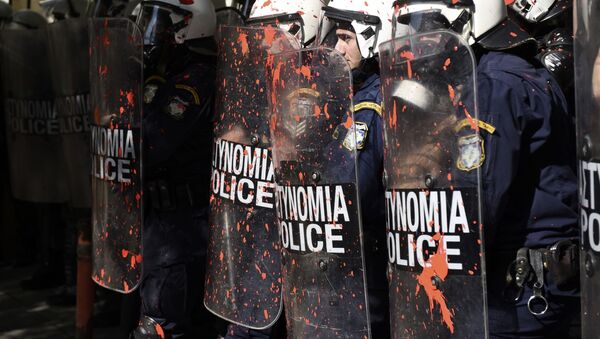 Greek riot police in the northern Greek port city of Thessaloniki - Sputnik International