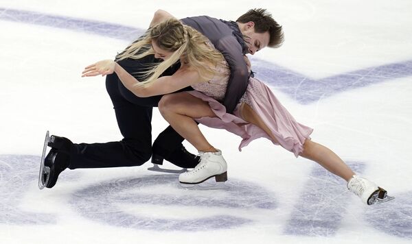 Russian Figure Skaters Clear All Gold at 2019–20 ISU Grand Prix in Moscow - Sputnik International