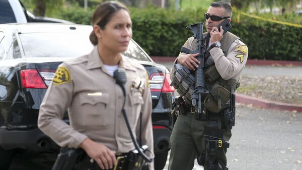 Police officers in Santa Clarita in California  - Sputnik International