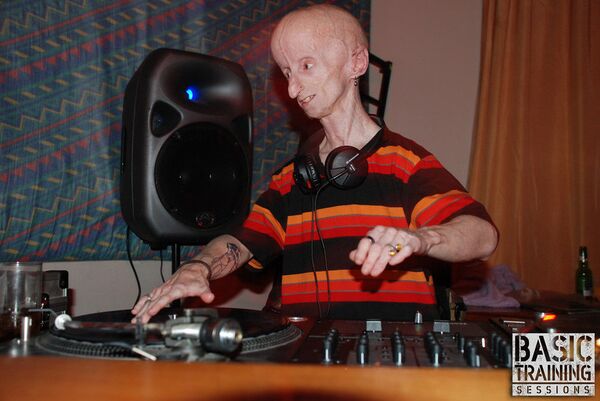 Scientists Roll Out New Strategy to Fight Deadly Premature Aging  - Sputnik International