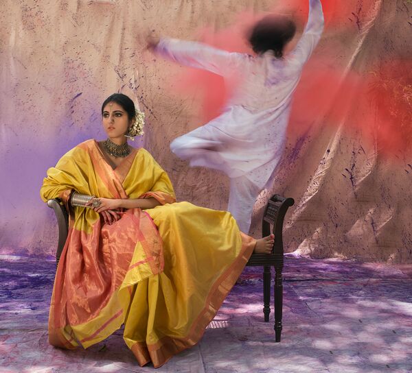 Hugely Inspiring But Worth the Test: Awarded Designer Recreates Raja Ravi Varma’s Artwork on Sari - Sputnik International