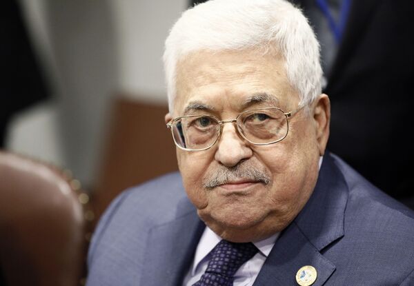 Palestinian Leader-in-Waiting? Who's Mohammed Dahlan and How Likely Will He Replace Abbas? - Sputnik International