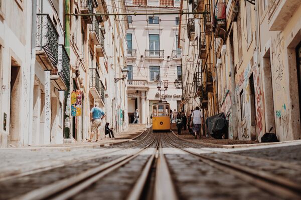 A tram on a Lisbon street, Portugal. - Sputnik International