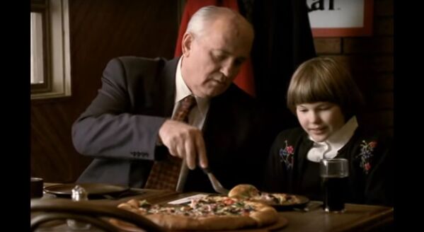 Pizza Hut Gorbachev TV Spot Commercial :60 International version - Sputnik International