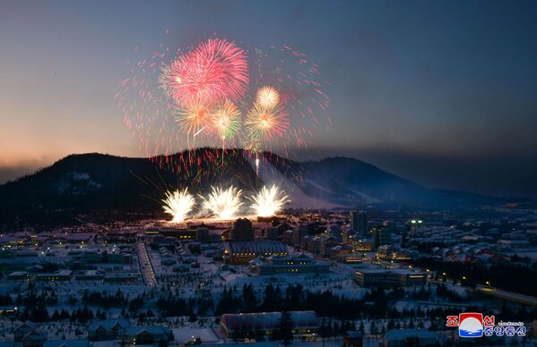 Fireworks explode above during a ceremony celebrating the completion of the township of Samjiyon County, North Korea, in this undated picture released by North Korea's Central News Agency (KCNA) on December 2, 2019.  - Sputnik International