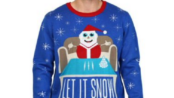 Walmart Removes Christmas Sweater Featuring Santa With Cocaine - Sputnik International