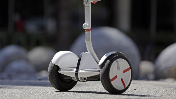 New self-balancing scooter in downtown Los Angeles - Sputnik International