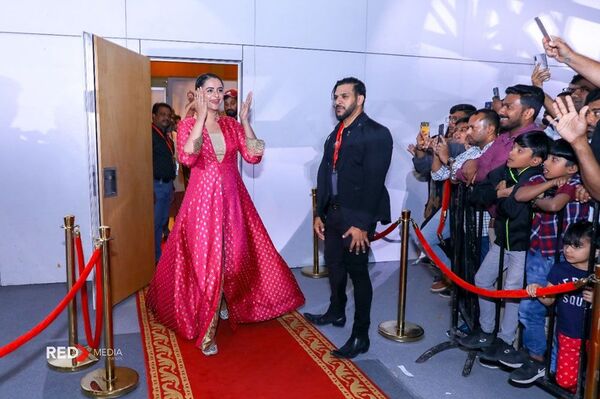 Southern Indian Megastar Mammootty’s ‘Infectious Energy’ Made Co-Star Emotional Southern Indian Megastar Mammootty’s ‘Infectious Energy’ Made Co-Star Emotional - Sputnik International