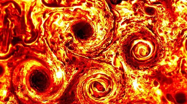 NASA Reveals What Its Juno Spacecraft Spotted After Death Defying Manoeuvre - Sputnik International