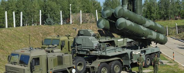 Russia S-400 air defence system near Moscow - Sputnik International