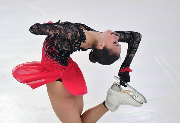 From Don Quixote's Kitri to Cleopatra: Figure Skating Prodigy Alina Zagitova's Many Roles - Sputnik International