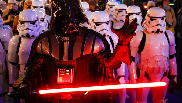 A person dressed as Darth Vader and others as Storm Troopers attend the premiere of Star Wars: The Rise of Skywalker in London, Britain, December 18, 2019. - Sputnik International