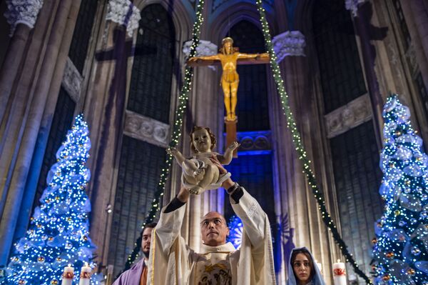 Hope, Joy, and Little Baby Jesus: Christmas Celebrations Around the World - Sputnik International