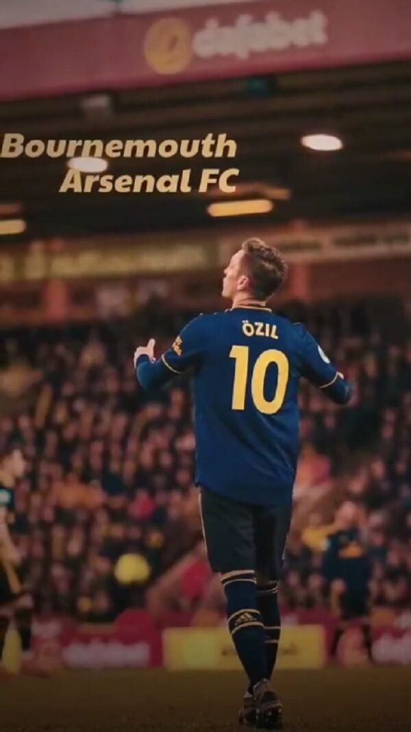 Is Mesut Ozil Set to Return to Arsenal Squad? - Sputnik International