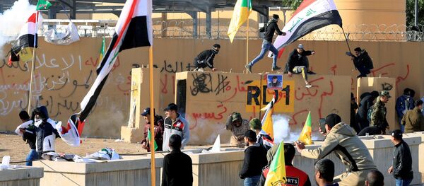 Protesters Outside the US Embassy in Baghdad Protesters Outside the US Embassy in Baghdad - Sputnik International