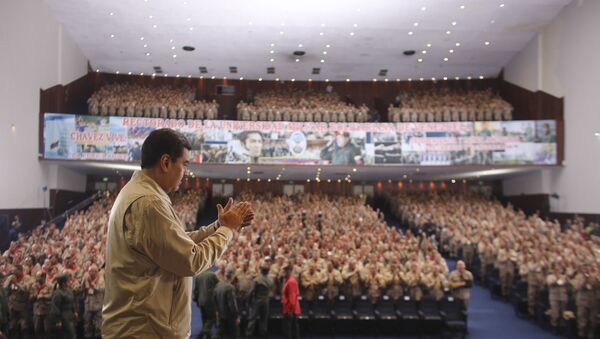 Venezuela's President Nicolas Maduro during a meeting with members of the Popular Units of Integral Defense, in Caracas - Sputnik International