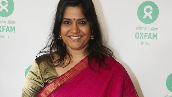 Indian Bollywood actress Renuka Shahane attends the Oxfam Best Film on Gender Equality award at Jio MIMI film festival in Mumbai on October 16, 2017 - Sputnik International