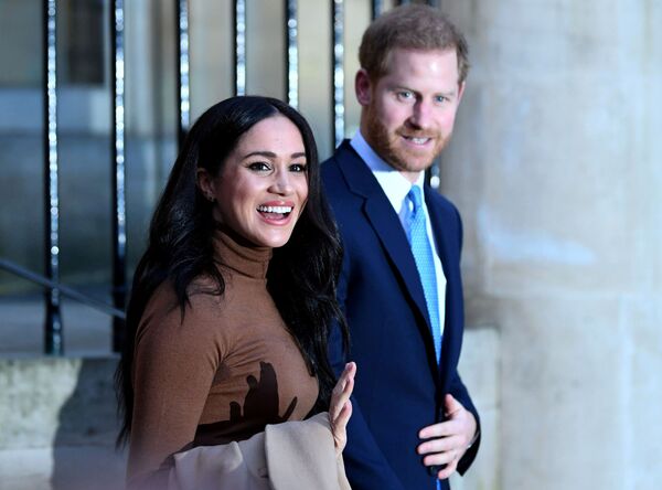 Queen Reportedly Fears Fallout If Meghan Markle Gives ‘Tell-All' Interview 'Princess Diana-Style' Queen Reportedly Fears Fallout If Meghan Markle Gives ‘Tell-All' Interview 'Princess Diana-Style' - Sputnik International