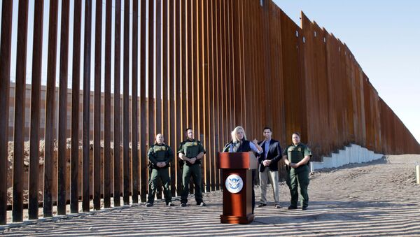 U.S. Department of Homeland Security Secretary Kirstjen Nielsen speaks during a visit to U.S. President Donald Trump's border wall in the El Centro Sector in Calexico, California, U.S. October 26, 2018. - Sputnik International