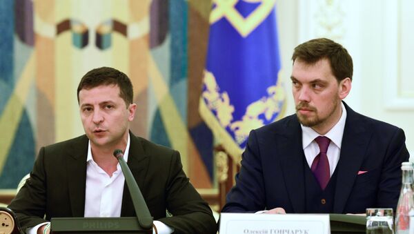 Ukrainian President Volodymyr Zelensky and Prime Minister Oleksiy Honcharuk - Sputnik International