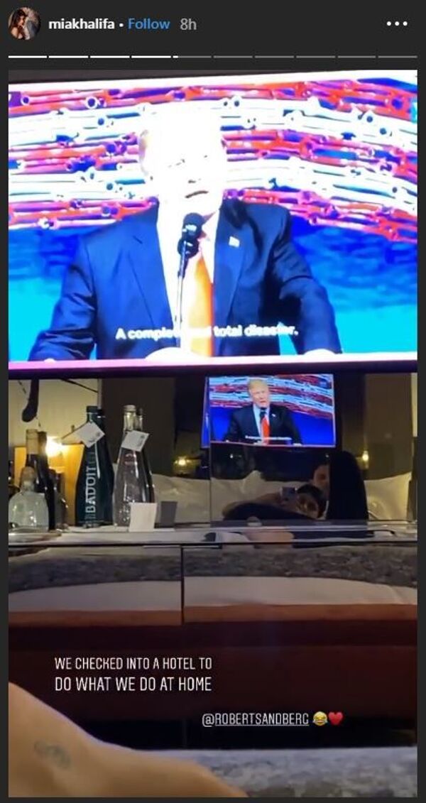 Ex-Porn Star Mia Khalifa Appears to be Watching Trump on TV - Sputnik International