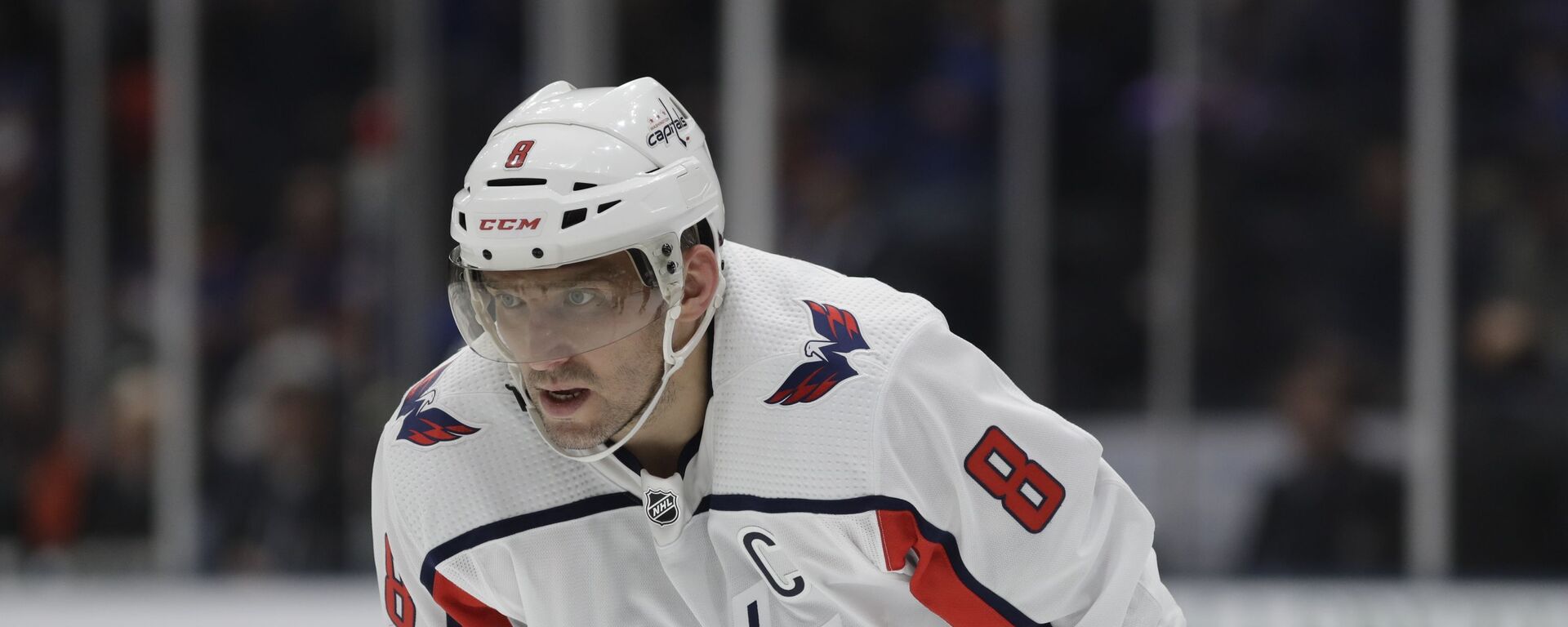 Washington Capitals' Alex Ovechkin (8) during the third period of an NHL hockey game against the New York Islanders Saturday, Jan. 18, 2020, in Uniondale, N.Y. The Capitals won 6-4.  - Sputnik International, 1920, 27.11.2021