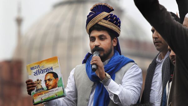 Chandrashekhar Azad, leader of the Bhim Army, a political party of Dalits who represent the Hinduism's lowest caste, center, speaks during a protest against a new Citizenship law, after Friday prayers in New Delhi, India, Friday, Jan. 17, 2020 - Sputnik International
