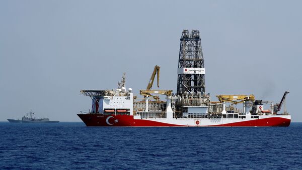 Turkish drilling vessel Yavuz is escorted by Turkish Navy frigate TCG Gemlik (F-492) in the eastern Mediterranean Sea off Cyprus, August 6, 2019 - Sputnik International