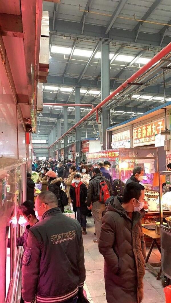 Cancelled Family Dinners, Empty Streets: Life for Locals in China’s Outbreak Epicentre - Sputnik International