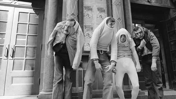Terry Jones (far right) and the Monty Python team - Sputnik International