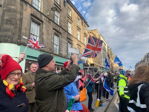 Scotland Stops Asking Nicely With Inverness March for Freedom - Sputnik International