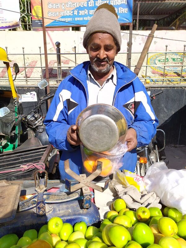 Delhi Elections: Street Vendors Want a Political Party That Gives Them Freedom to Earn Delhi Elections: Street Vendors Want a Political Party That Gives Them Freedom to Earn - Sputnik International