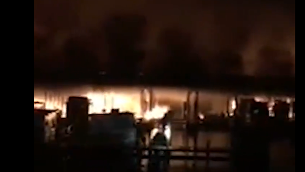 Eight Dead After ‘Horrible’ Fire Consumes Boats Moored at US Dock - Sputnik International