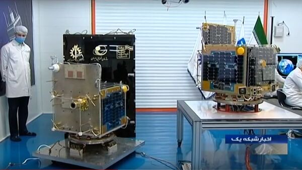 Iran made Zafar 1 & Zafar 2 imaging satellites, Science & Technology university - Sputnik International