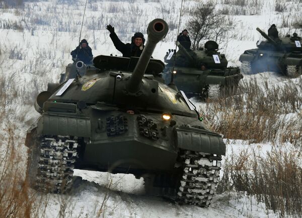 An IS-3 Soviet-era tank during a demonstration event in Russia's Primorsky region.  - Sputnik International