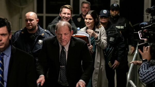 Film producer Harvey Weinstein leaves at New York Criminal Court for his sexual assault trial in the Manhattan borough of New York City, New York, U.S., February 3, 2020 - Sputnik International