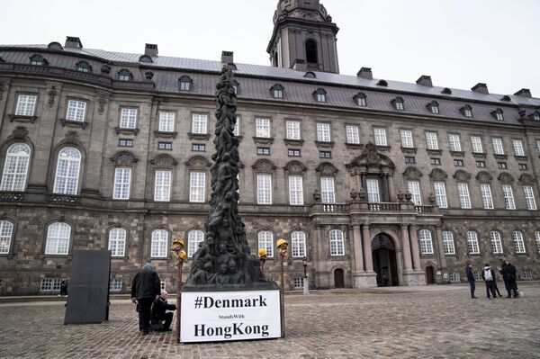 China Enraged by Statue Outside of Danish Parliament in Support of Hong Kong Protests China Enraged by Statue Outside of Danish Parliament in Support of Hong Kong Protests - Sputnik International