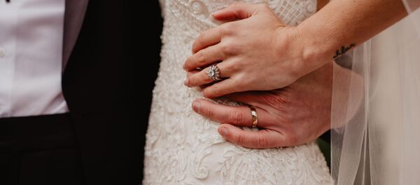 Wedding Wedding - Sputnik International