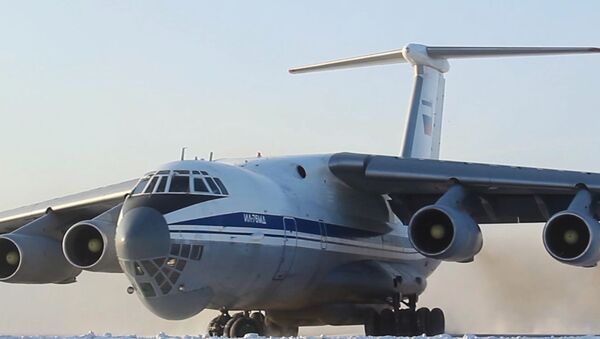 Russian Airplane Evacuating Russians from Wuhan - Sputnik International