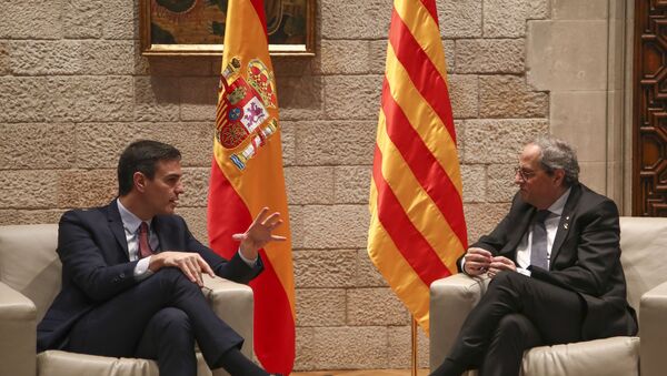 Spanish Prime Minister Pedro Sanchez and Catalan regional President Quim Torra - Sputnik International