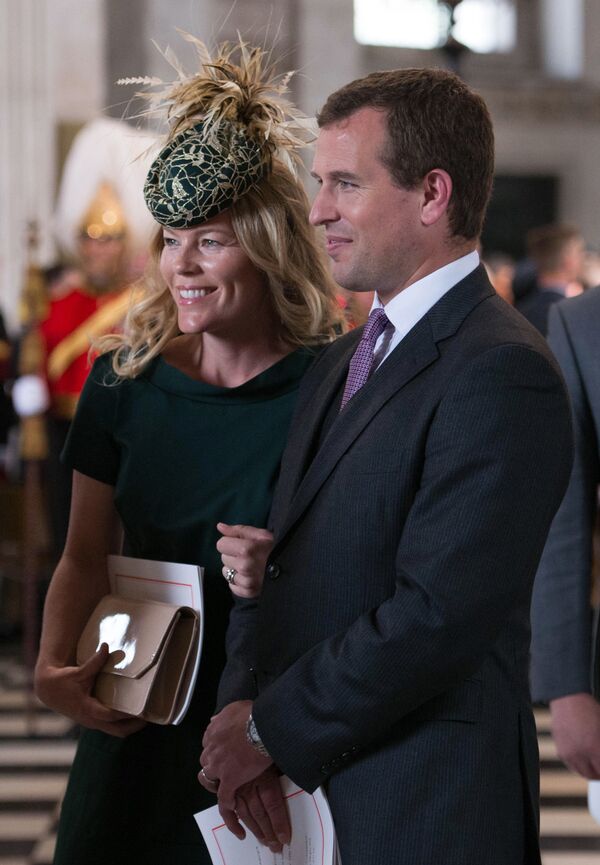 The Queen Reportedly Upset After Eldest Grandson Peter Phillips Splits From Wife  - Sputnik International