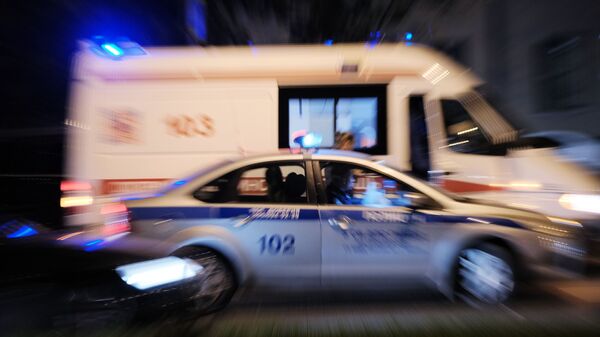 Ambulance and police car in Russia - Sputnik International