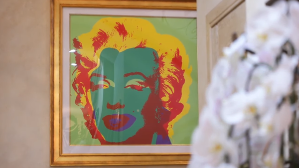 Photos: World’s Richest Man Jeff Bezos Buys Most Expensive House in Los Angeles - Sputnik International