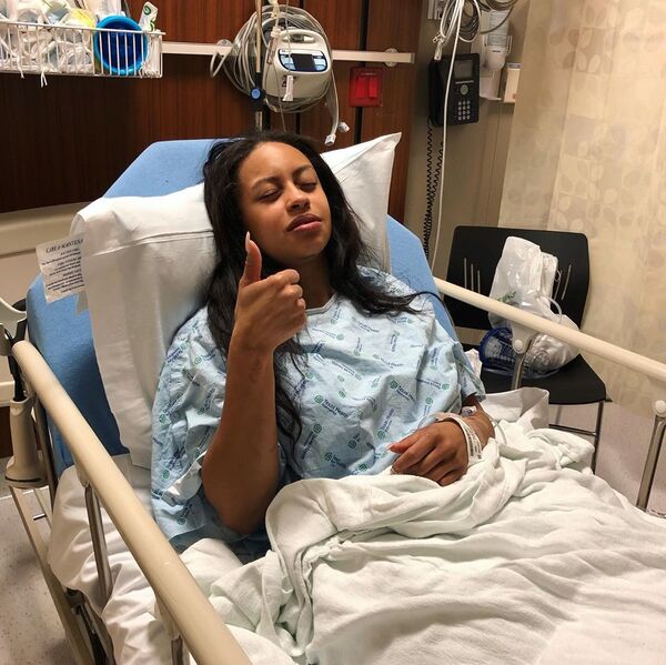 Painful Fall From a Stripper Pole Breaks Dancer's Jaw, Makes Her Consider Quitting - Video Painful Fall From a Stripper Pole Breaks Dancer's Jaw, Makes Her Consider Quitting - Video - Sputnik International