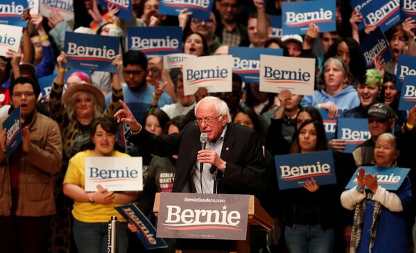 'Feeling the Bern': Main Factors That Secure Sweeping Victories for Sanders in Democratic Primaries - Sputnik International