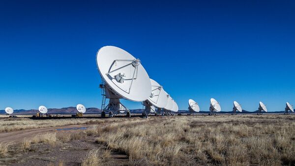 The National Radio Astronomy Observatory's Very Large Array (VLA) telescope in New Mexico - Sputnik International