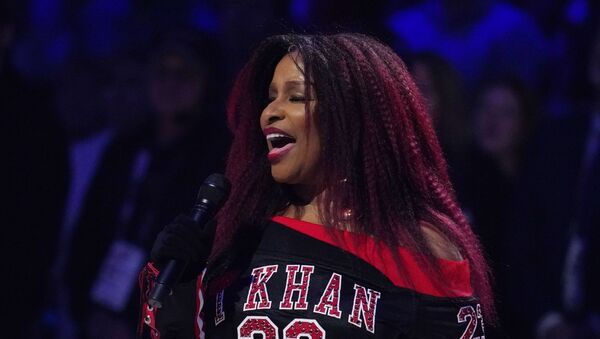 Chaka Khan performs the American national anthem before the 2020 NBA All Star Game at United Center - Sputnik International