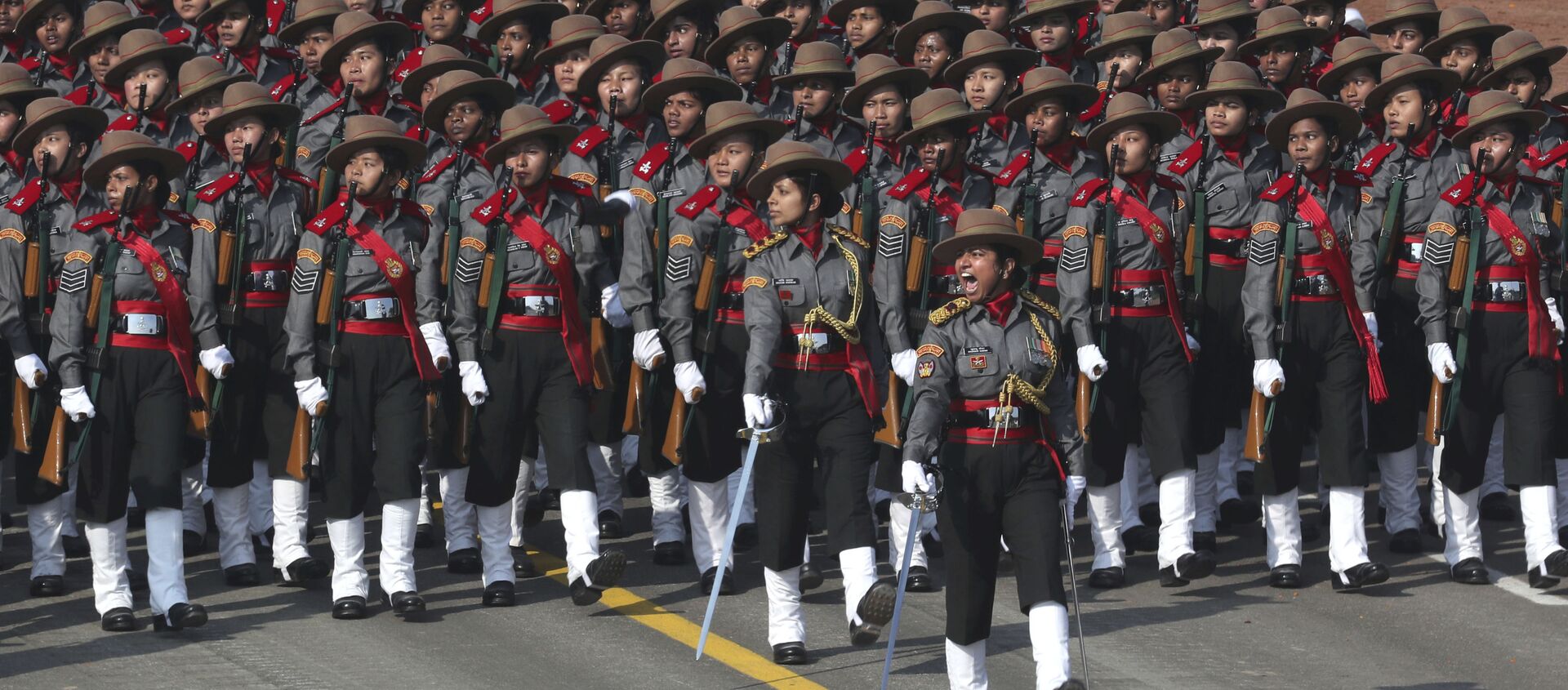 A women's contingent of the paramilitary Assam Rifles participate for the first time at the Republic Day parade in New Delhi, India, Saturday, Jan. 26, 2019 - Sputnik International, 1920, 17.02.2020