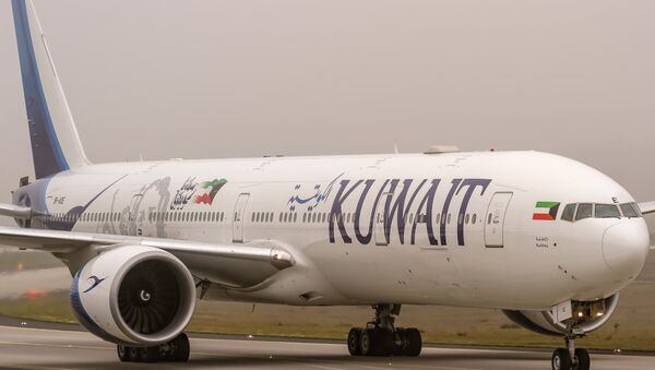 9K-AOE Kuwait Airways Boeing 777-369(ER) coming in from Kuwait - Sputnik International